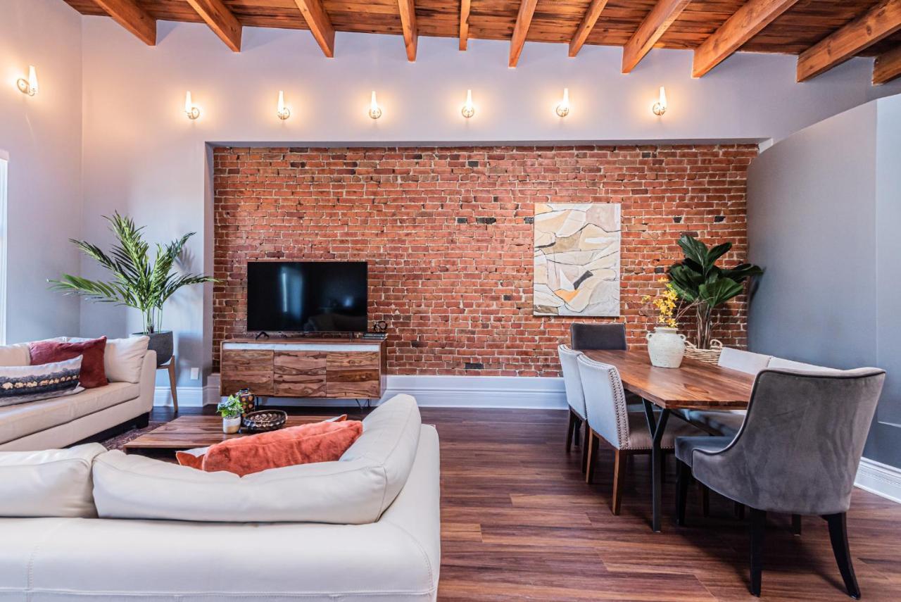 Family Friendly 3-Bedroom Beauty In Le Plateau By Denstays Montréal Exterior foto
